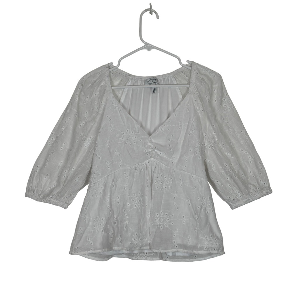 White Boho Eyelet Blouse Womens Medium Peasant Puff Sleeve Top Summer Spring